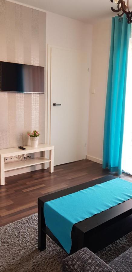 Chmielna Park Apartment กดัญสก์ ภายนอก รูปภาพ