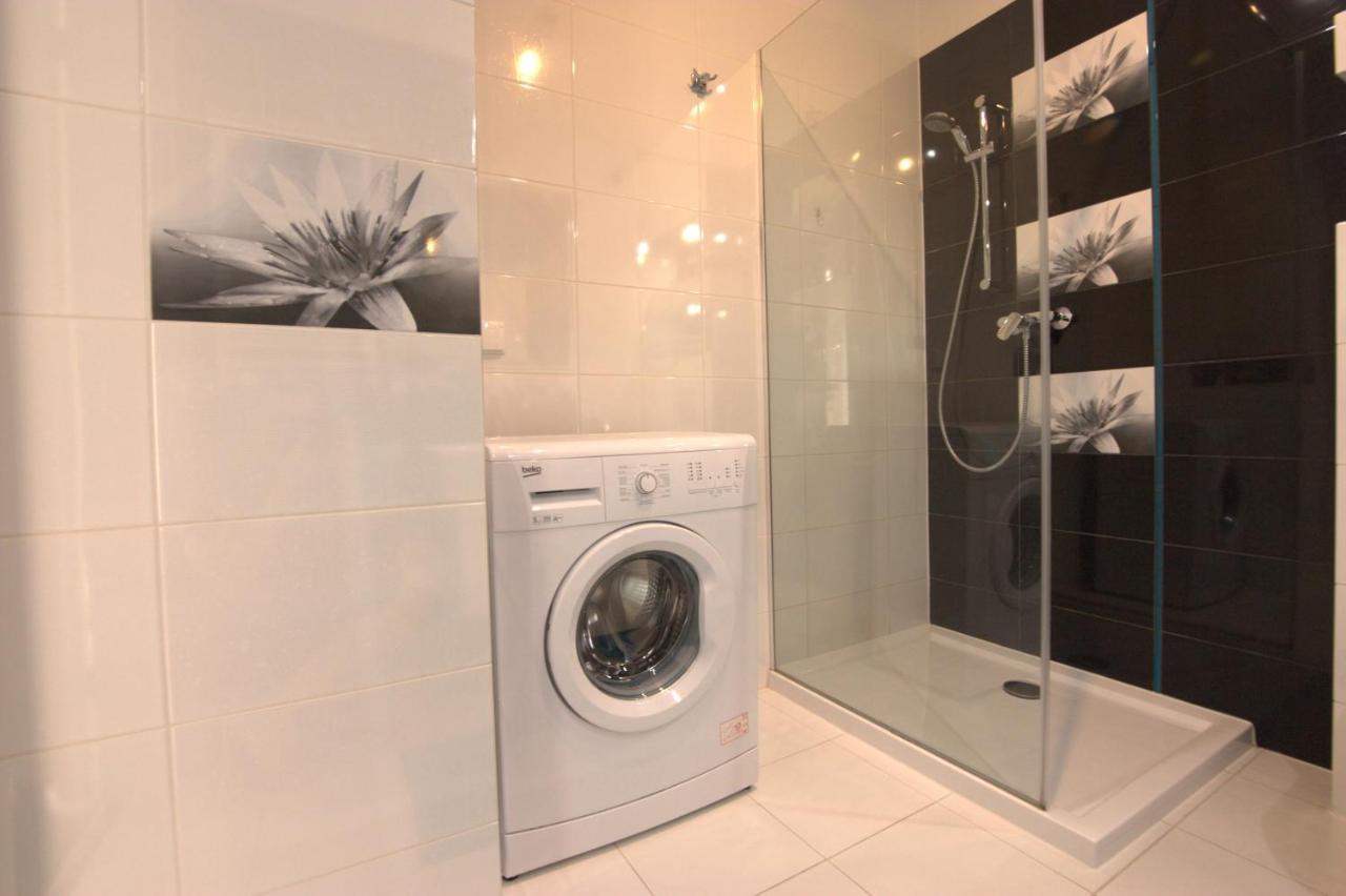 Chmielna Park Apartment กดัญสก์ ภายนอก รูปภาพ